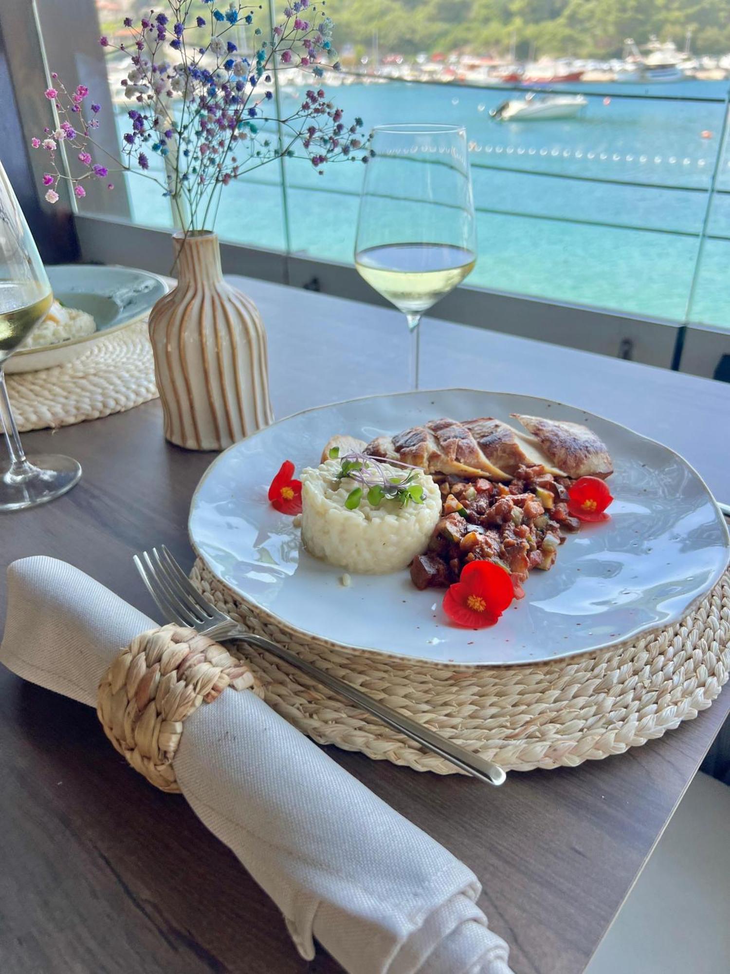 Hotel Cavtat Luaran gambar